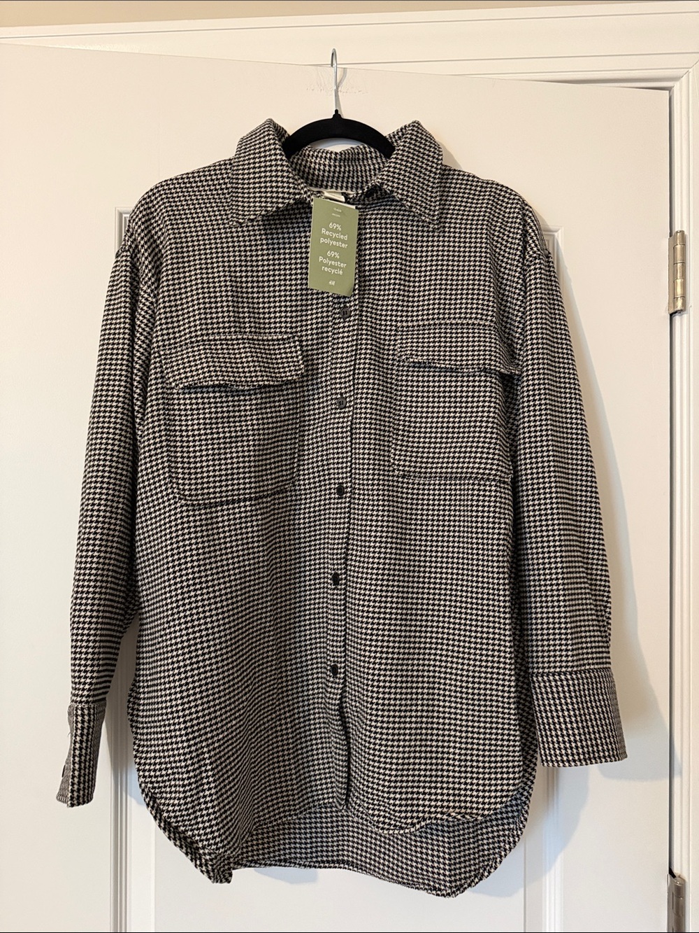 H&M Black and White Houndstooth Button-Down Shirt